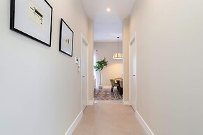 Luxurious 3 bd Apartment in Granada San Anton 302