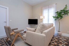 Luxurious 3 bd Apartment in Granada San Anton 302