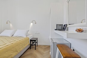 Kamelia Hotel