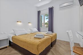 Kamelia Hotel