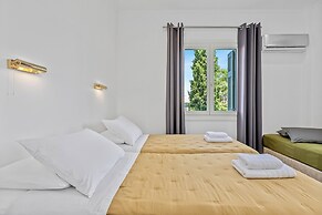 Kamelia Hotel