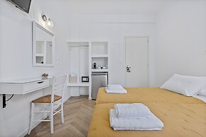 Kamelia Hotel