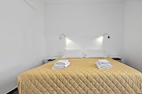 Kamelia Hotel