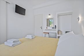 Kamelia Hotel