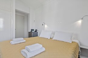 Kamelia Hotel