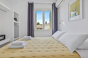 Kamelia Hotel