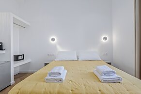 Kamelia Hotel