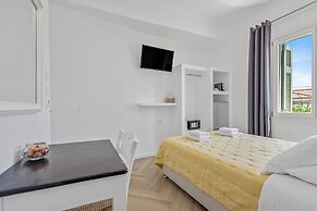 Kamelia Hotel