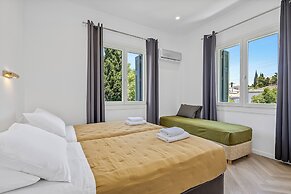Kamelia Hotel