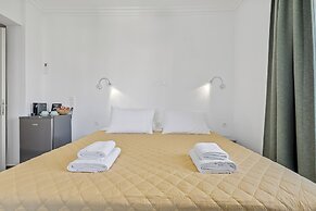 Kamelia Hotel