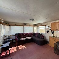 Static Caravan Sleeps 8 With Indoor Pool