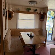 Static Caravan Sleeps 8 With Indoor Pool
