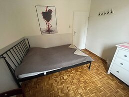 Lama Rooms