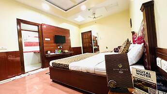 Grand residency