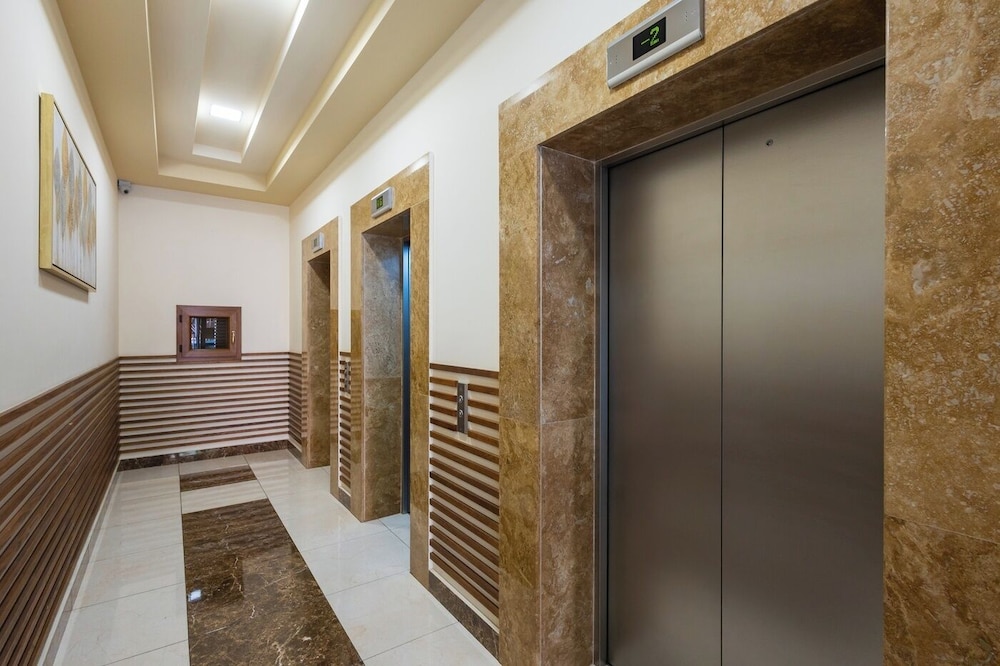 Stay Inn on Yekmalyan