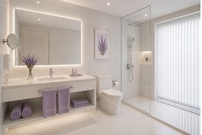 The Avoryn Hotel & Suites