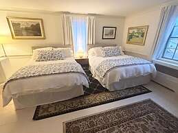 Windsor House Inn