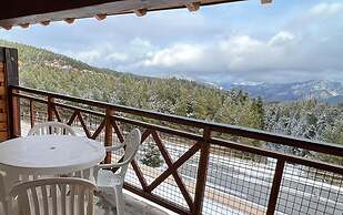 Spacious 1-bedroom Apartment With Balcony