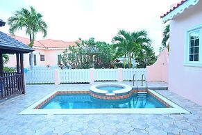 Tee Joys Villa