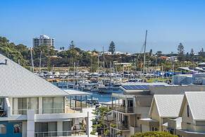 Coastal Studio City & Ocean Views, Walk to Beach