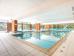 Alpine Stay, Pool & Spa Access