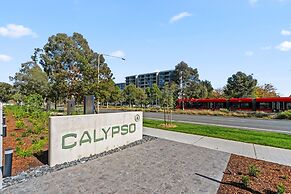 Stylish 2-bed Stay Near Canberra Centre