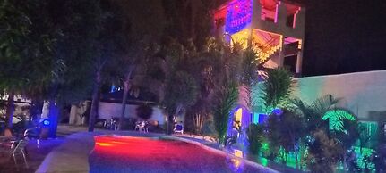 Breeze Bay Hotel Diani