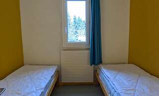 Mountain Flat With Pool in Lelex