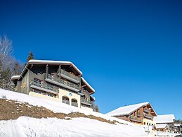 Alpine Stay for Four With Balcony