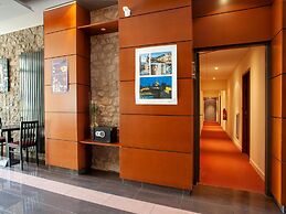 Dinan Stay With Free Parking