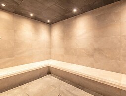 Alpine Home With Wellness Access