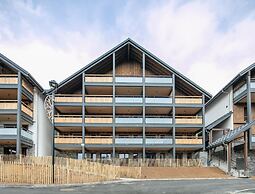 Alpine Home With Wellness Access