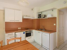Accessible Vineyard Stay for Four