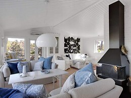 5 Star Holiday Home in Hjalteby