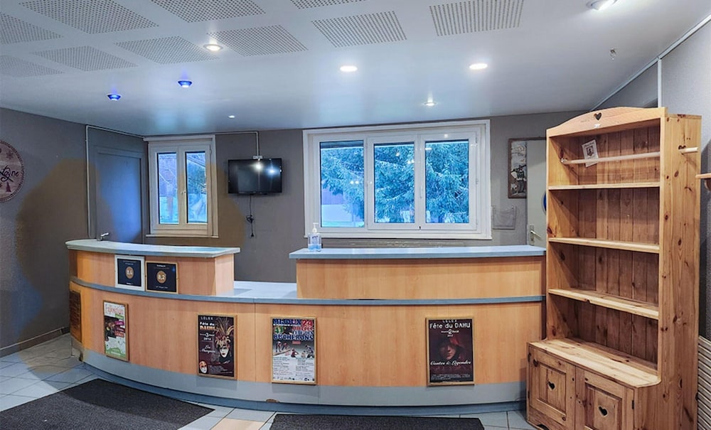 Large Stay Near Lelex Shops