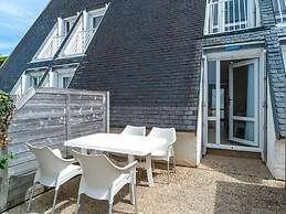 Duplex, 200m to Falaise Beach