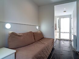 Retreat With Heated Pool & Coast