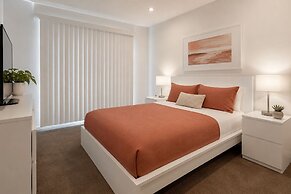 Bellavique Hotel & Suites