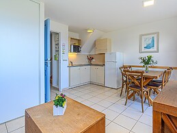 Brittany Flat, Beach & Pool