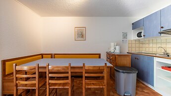 Spacious Alpine Triplex With Terrace