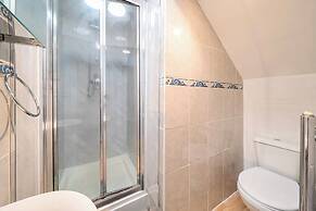 Near Airport - Pets - Parking - Wifi - Sleeps 2
