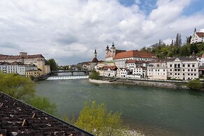 Coyhomes Steyr Riverside