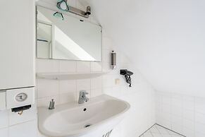 Coyhomes Steyr Riverside