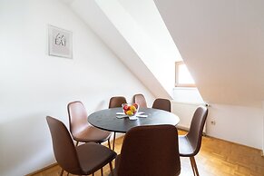Coyhomes Steyr Riverside