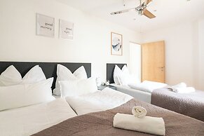 Coyhomes Steyr Riverside