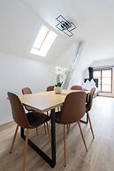 Coyhomes Steyr Riverside