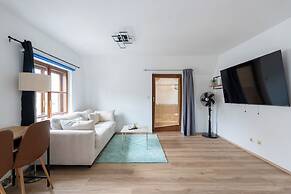 Coyhomes Steyr Riverside