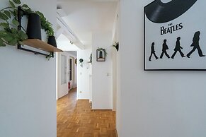 Coyhomes Steyr Riverside