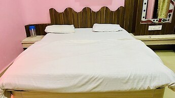 Hotel Amaltas