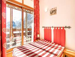 Mountain Flat With Sauna Access